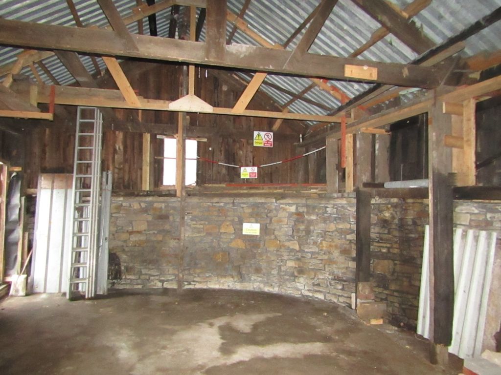 Property photo 3 of 5 Internal - Unit 2