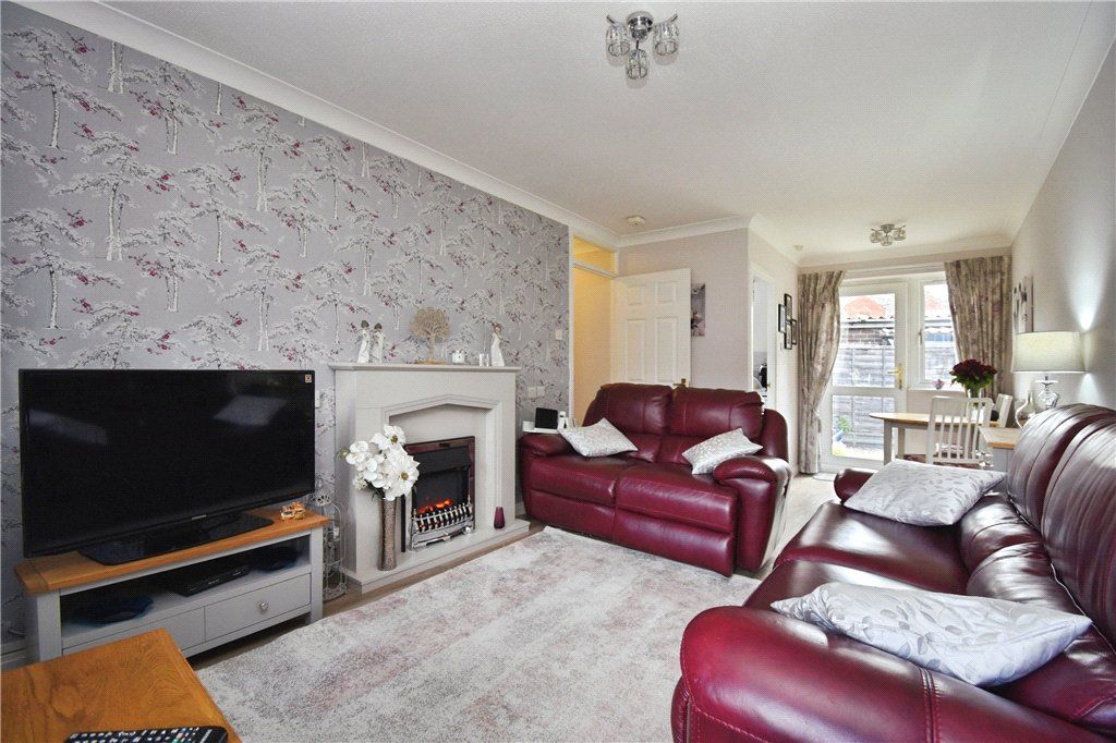 Property photo 3 of 11 Picture No. 12