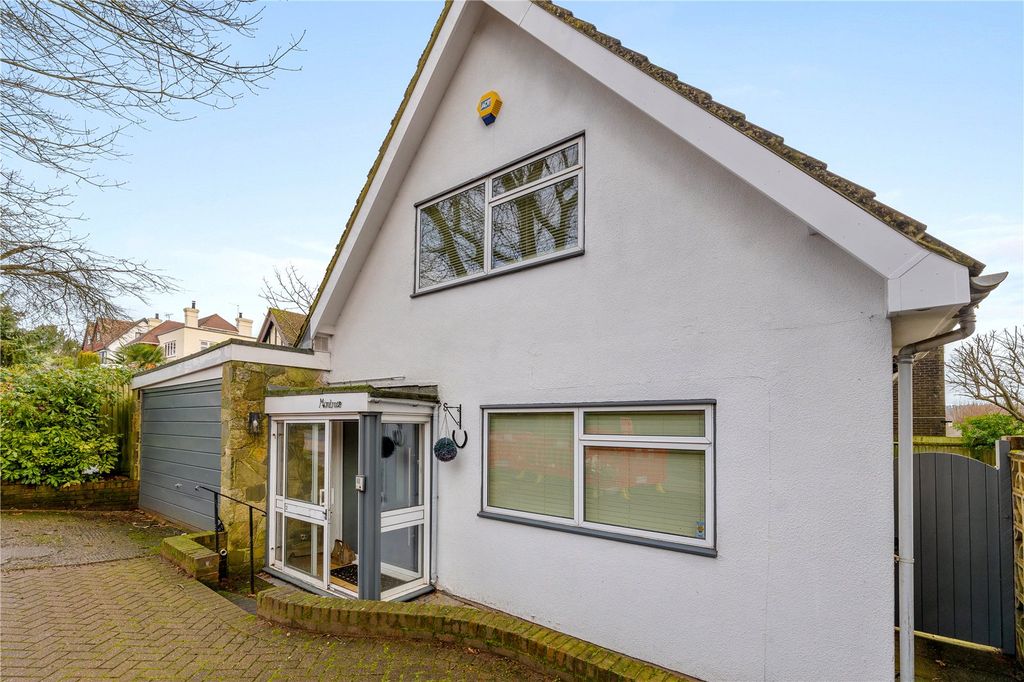 Property photo 1 of 19 Picture No. 38