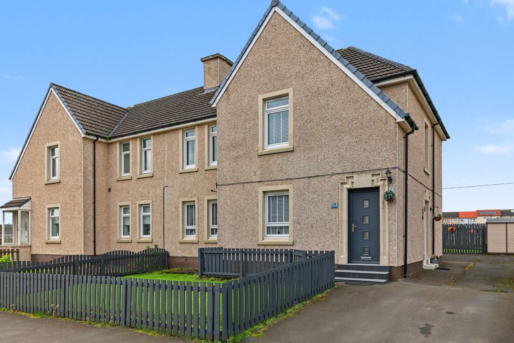 Property photo 1 of 33