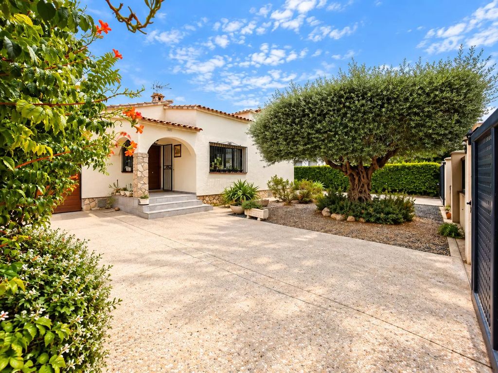 Property photo 3 of 50