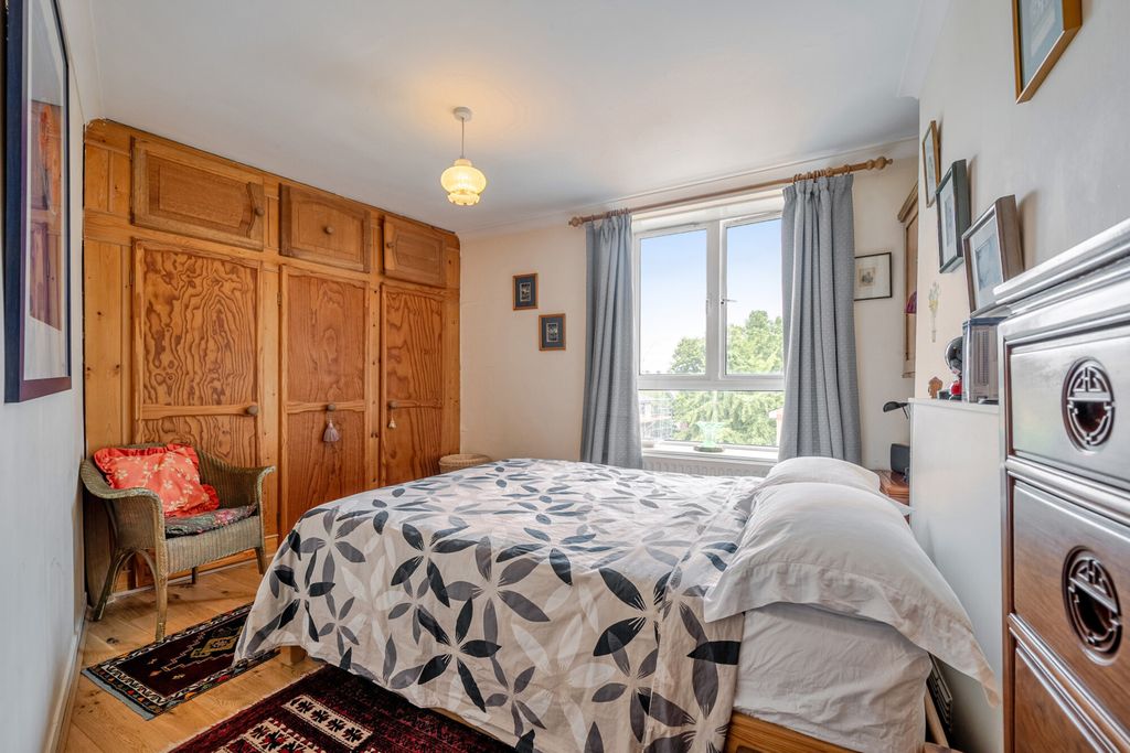 Property photo 3 of 17 1504223-11-6A901d...
