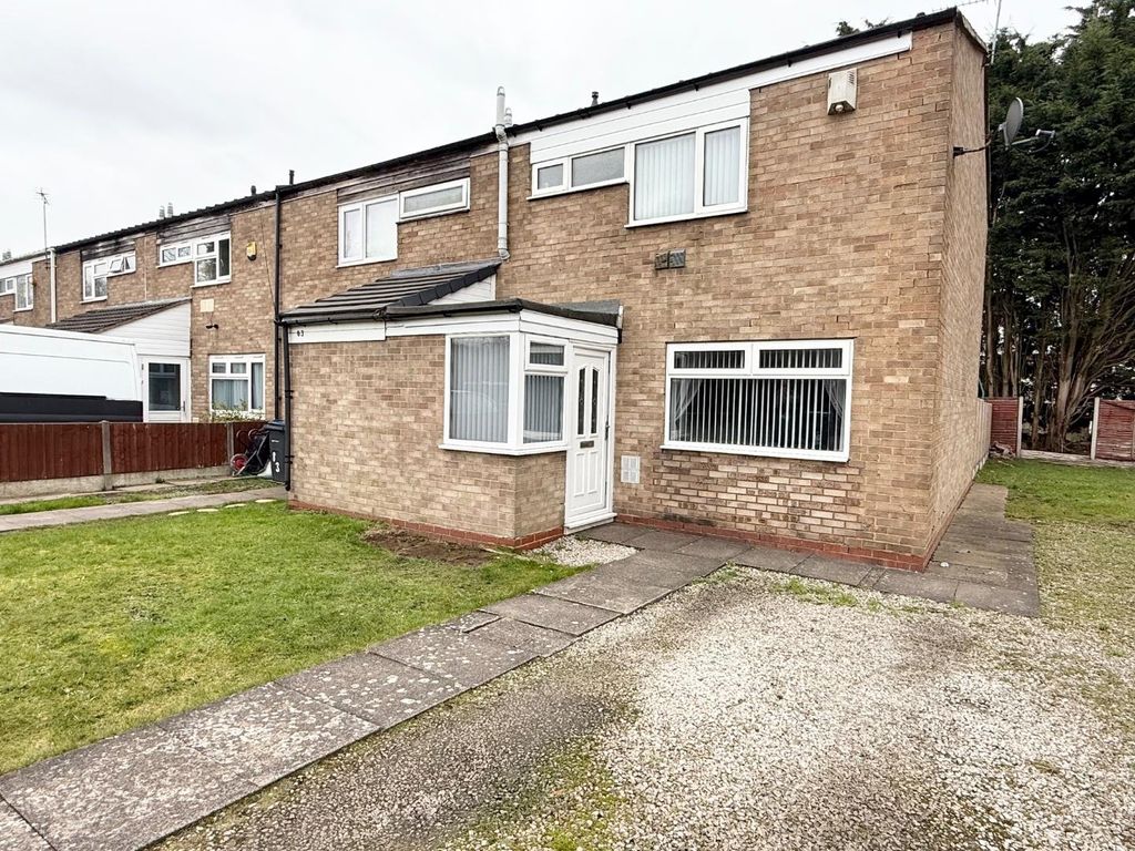 Property photo 1 of 18 Approach