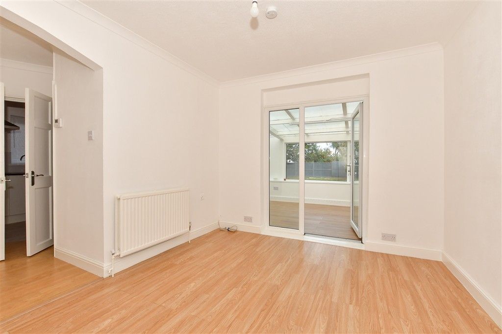 Property photo 2 of 16 Dining Area