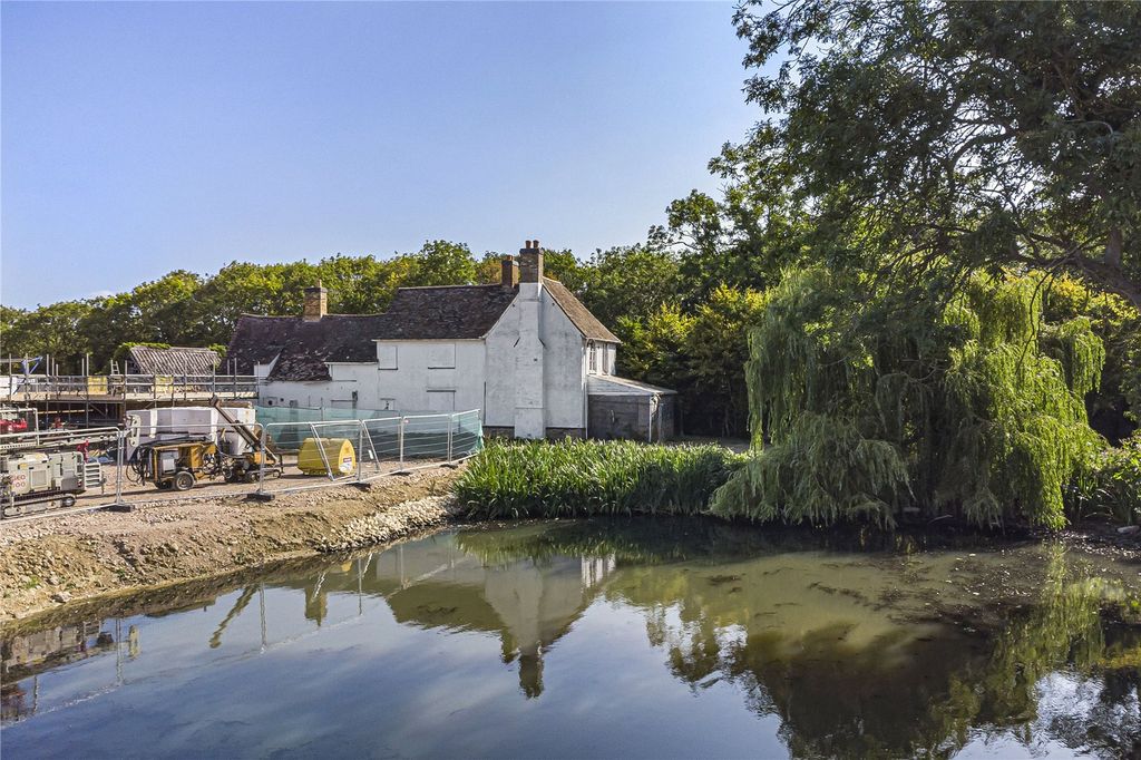 Property photo 3 of 8 Picture No. 09