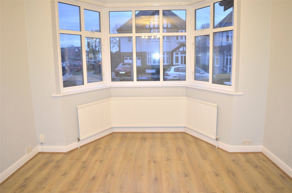 Property photo 2 of 22 Picture No. 05