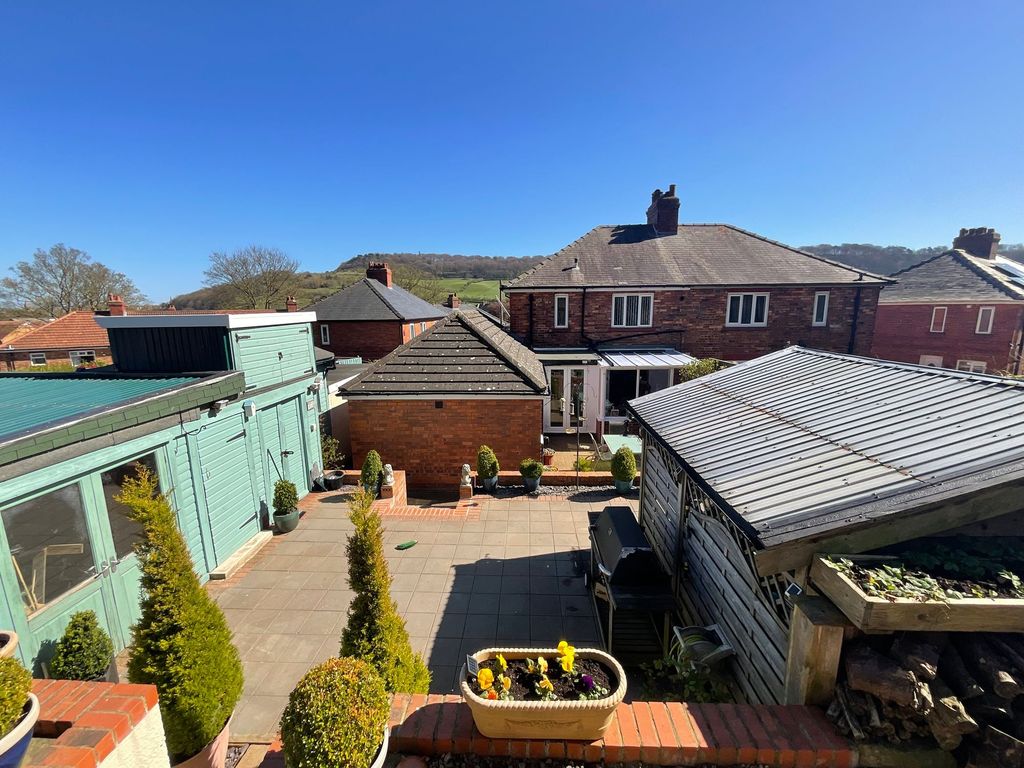 Property photo 2 of 30