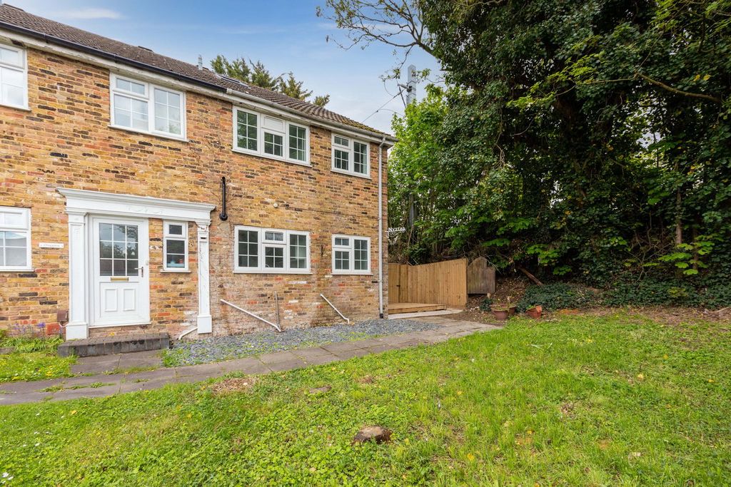 Property photo 1 of 22