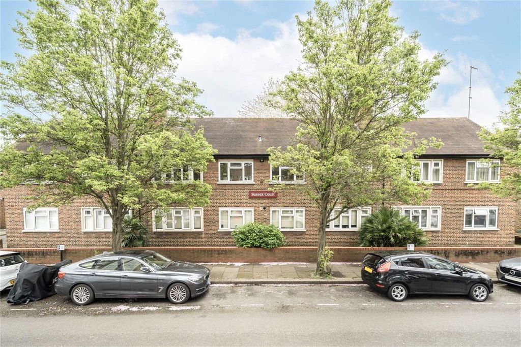 Property photo 1 of 6