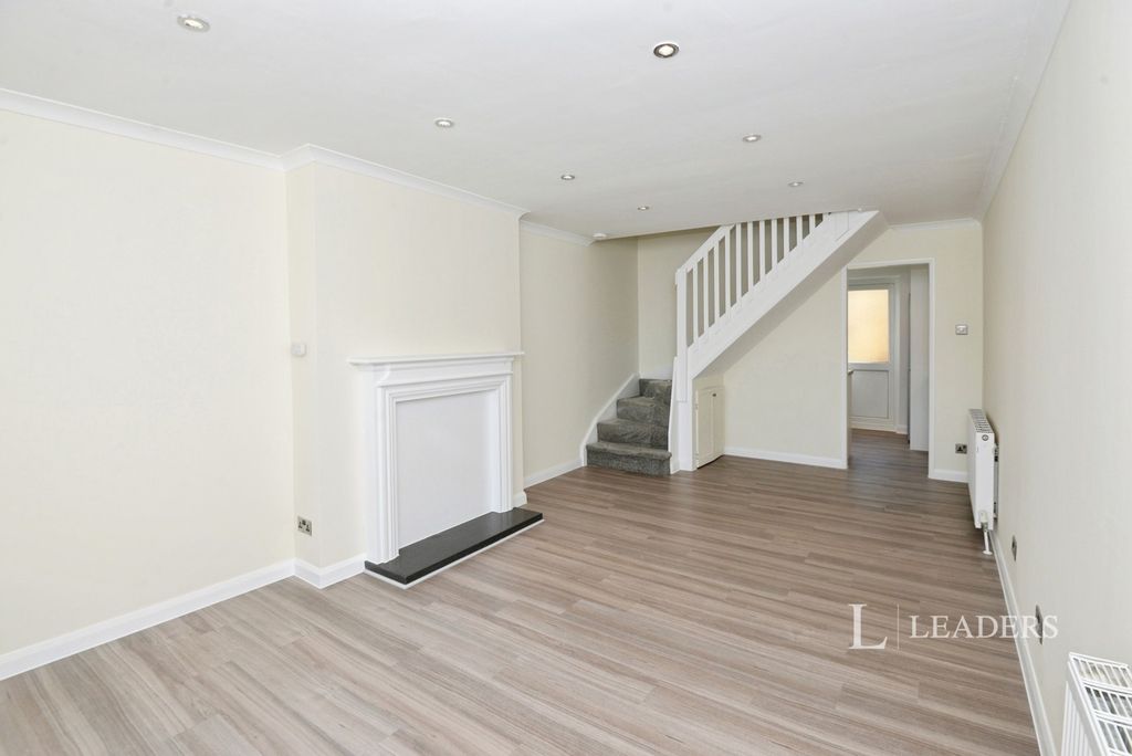 Property photo 2 of 20 Pbox-Img.Jpg