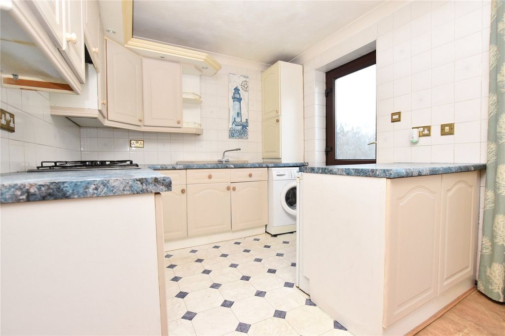 Property photo 3 of 17 Picture No. 13