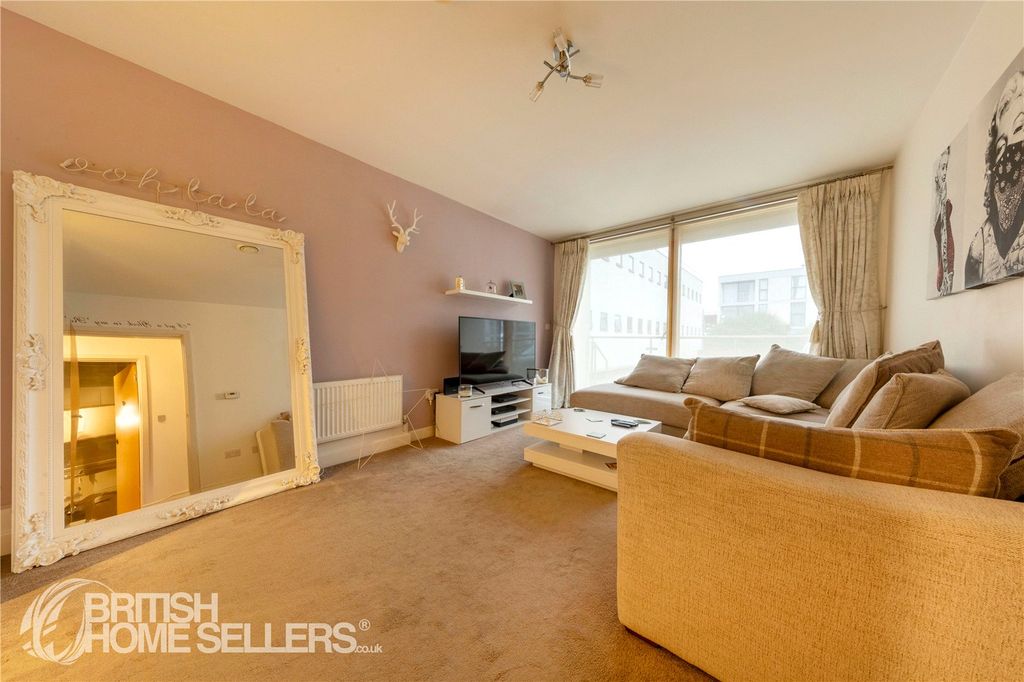 Property photo 2 of 16 Picture No. 04