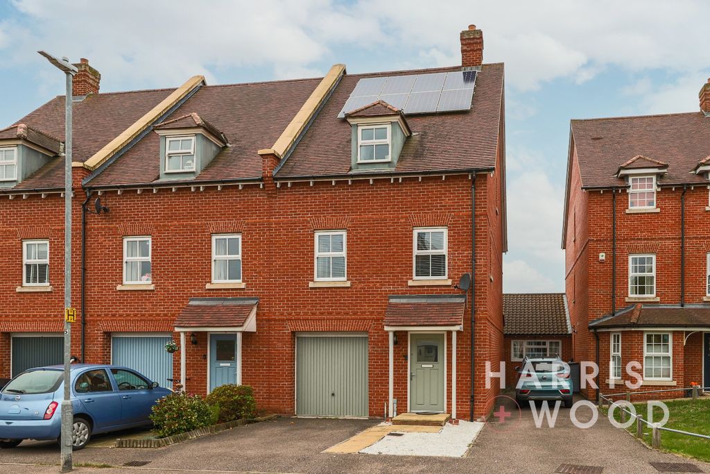 Property photo 1 of 27 4572261