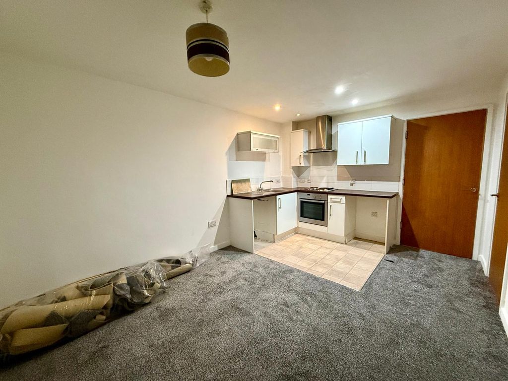 Property photo 2 of 6