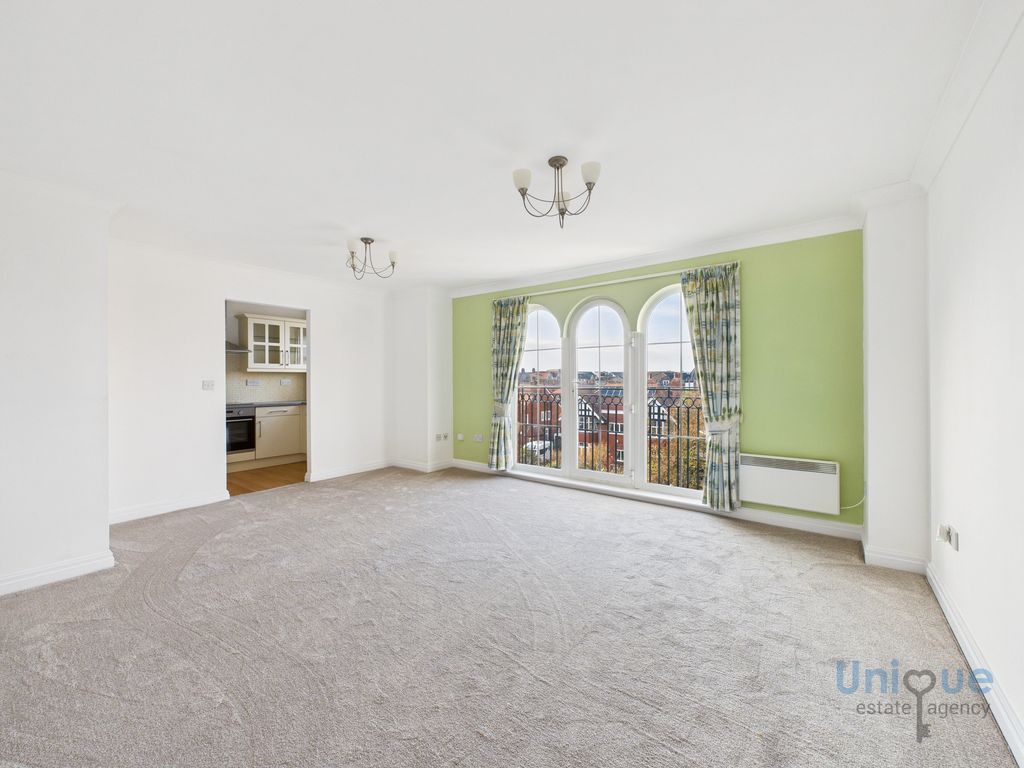 Property photo 2 of 16