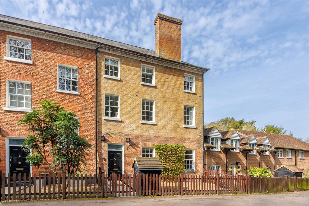 Property photo 1 of 28 Picture No. 93