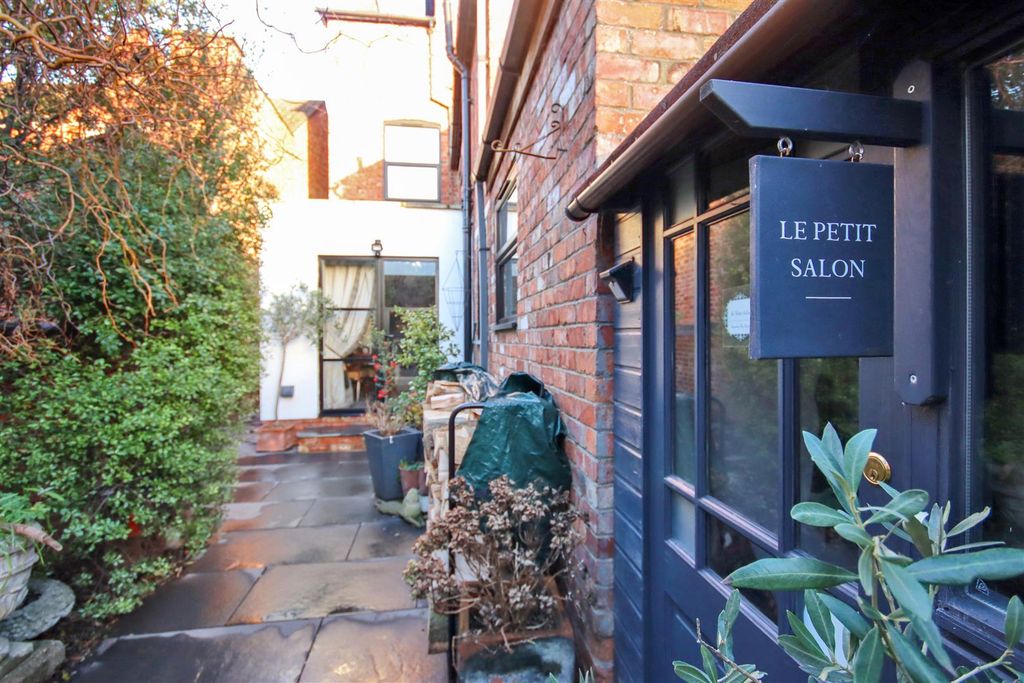 Property photo 2 of 31 Img_0871.Jpg