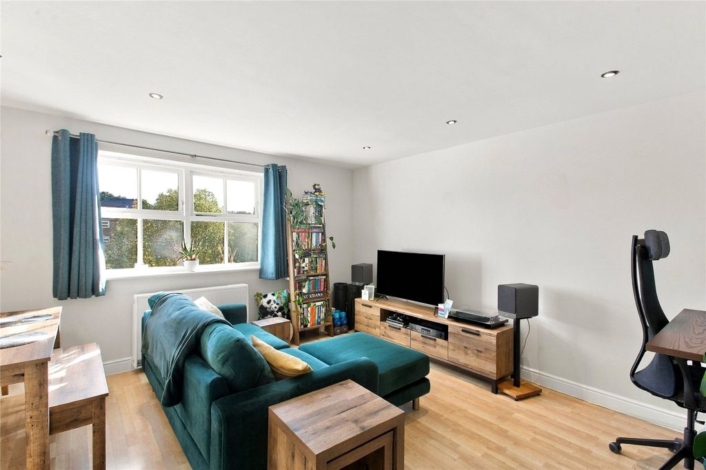 Property photo 1 of 13 Picture No. 15