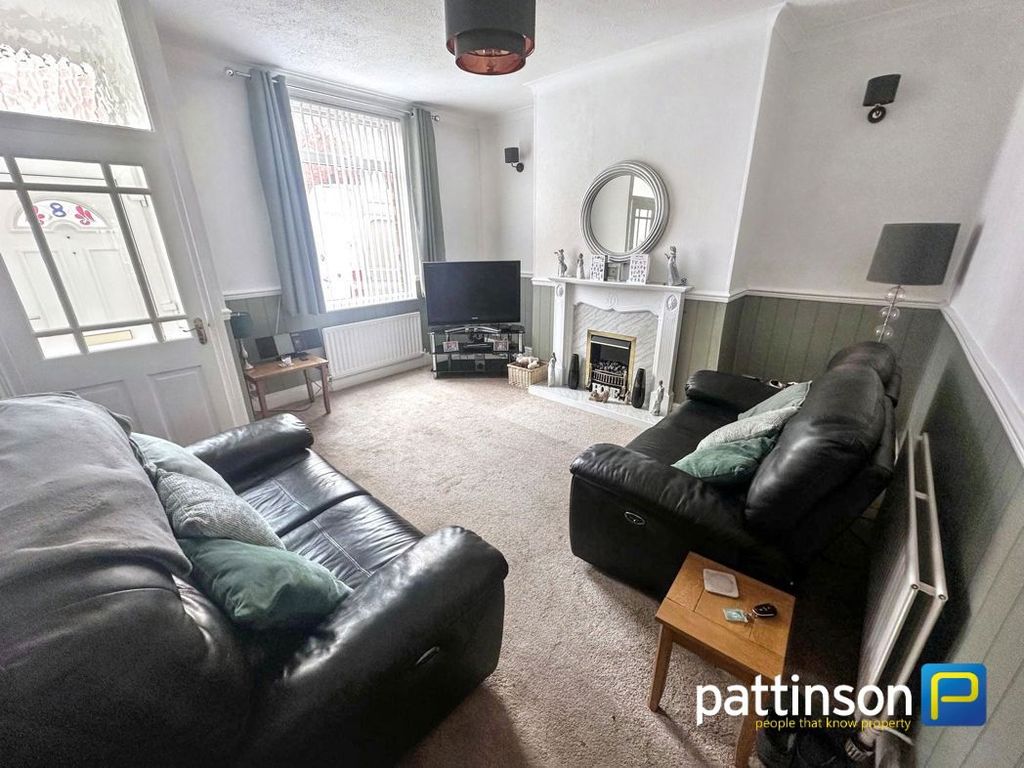 Property photo 2 of 11