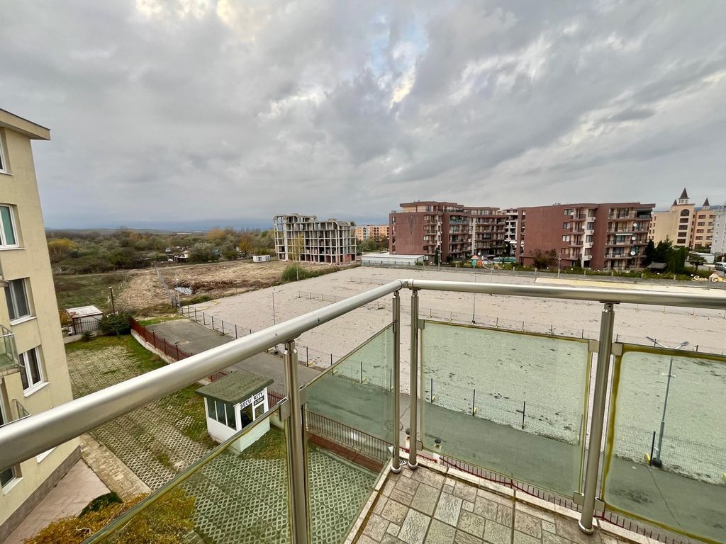 Property photo 1 of 10