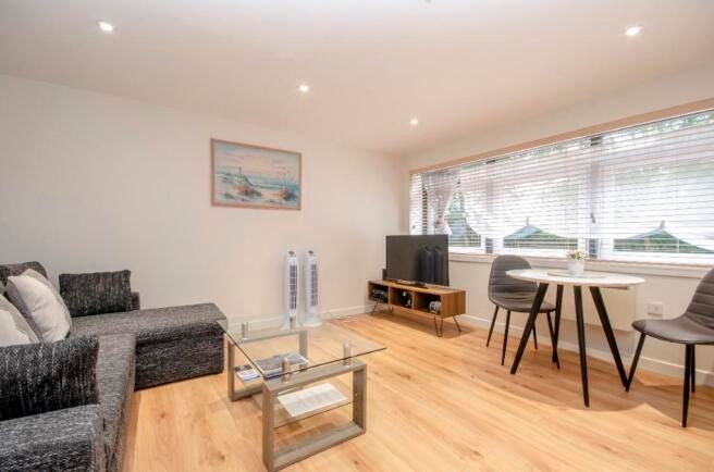 Property photo 2 of 9 Image