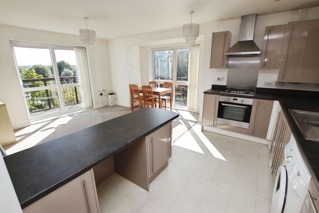 Property photo 1 of 12 4578090