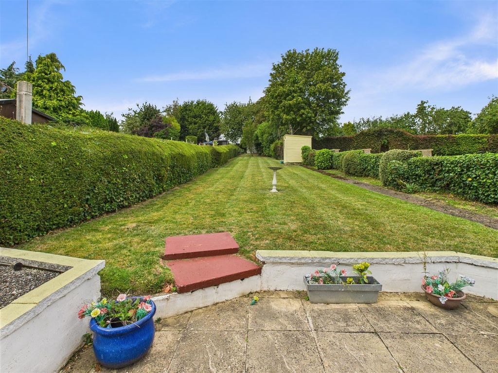 Property photo 2 of 14 Outside