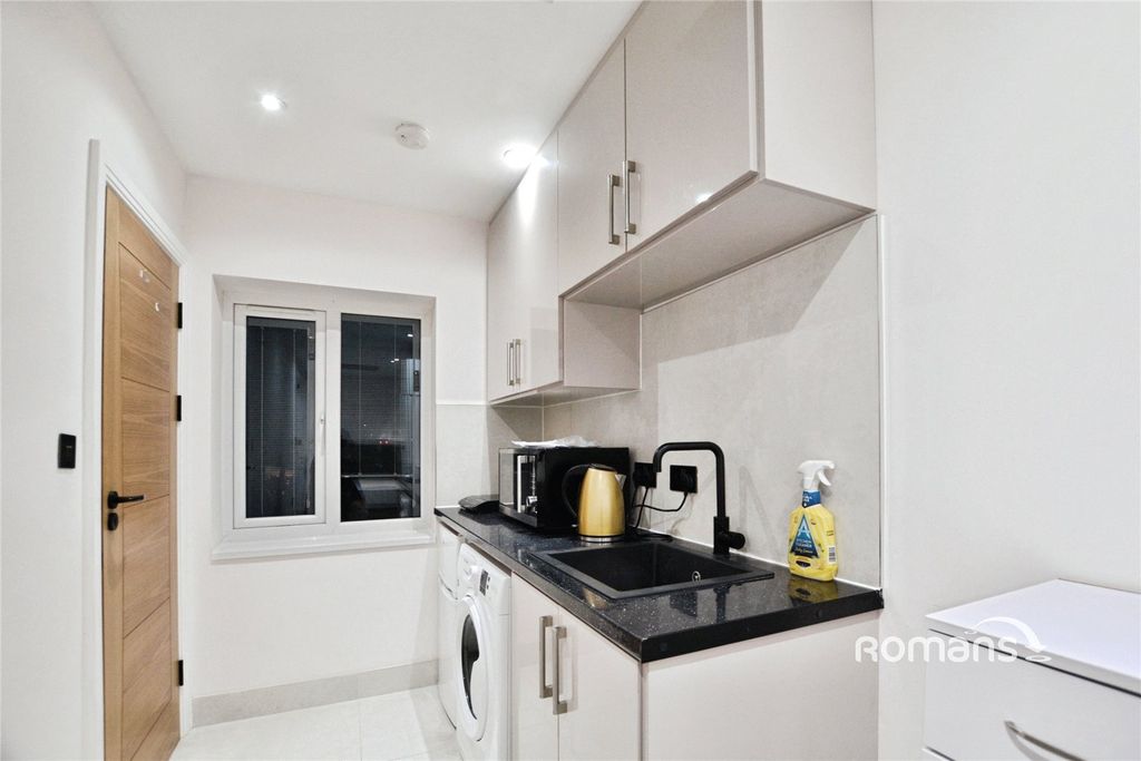 Property photo 3 of 6 Picture No. 02