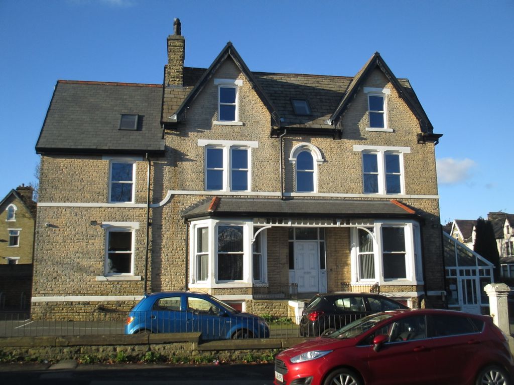 Property photo 1 of 3