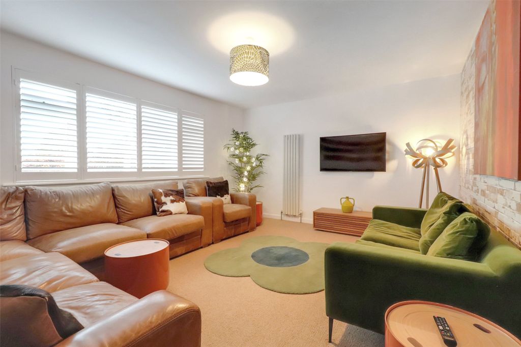 Property photo 3 of 29 Picture No. 03