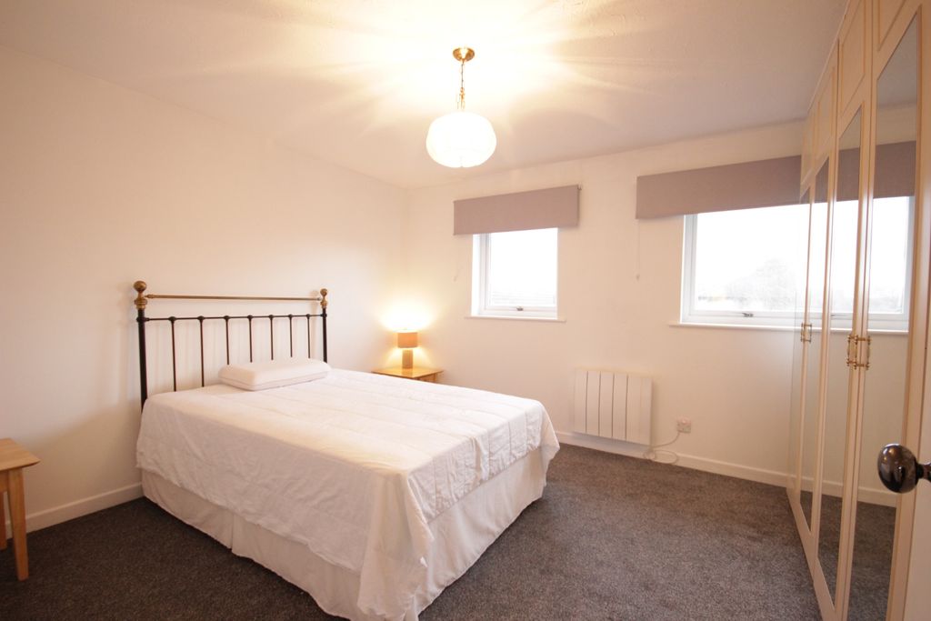 Property photo 2 of 9 Photo 1