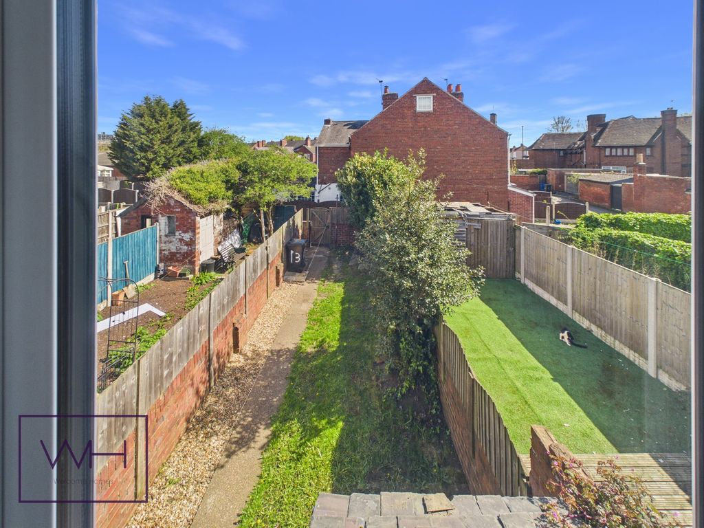 Property photo 2 of 13 Cam04980G0-Pr0143-Still009