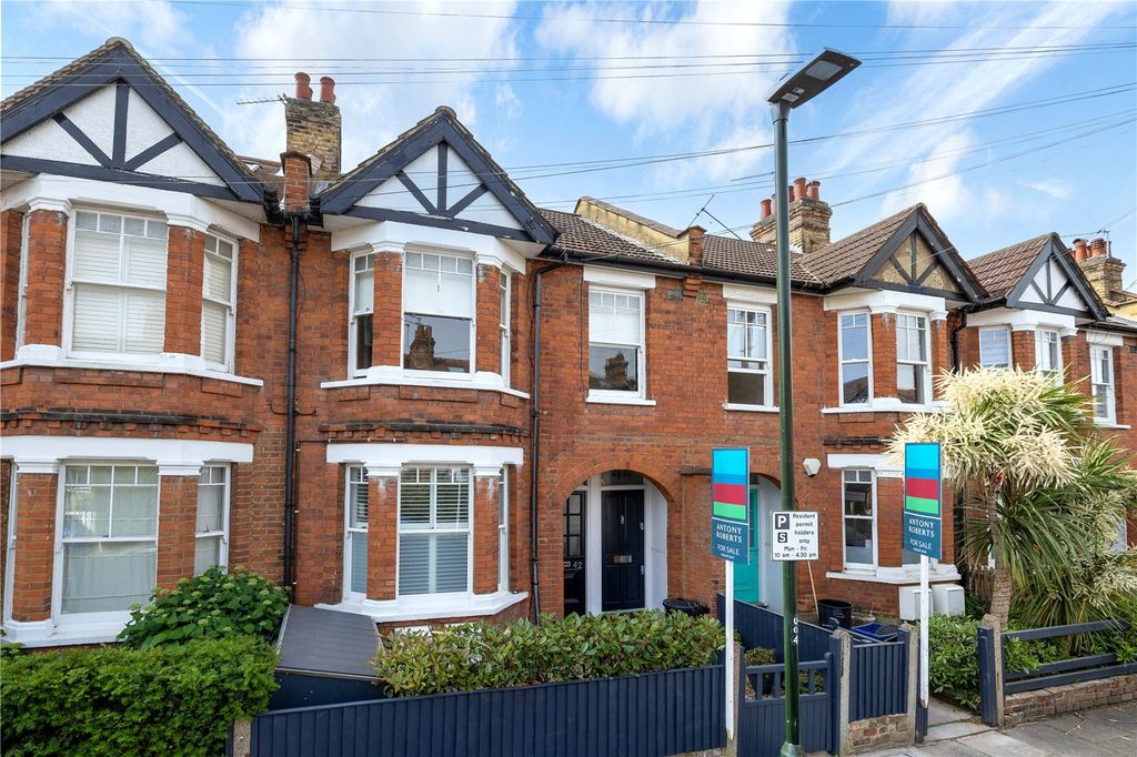Property photo 1 of 16 Picture No. 04