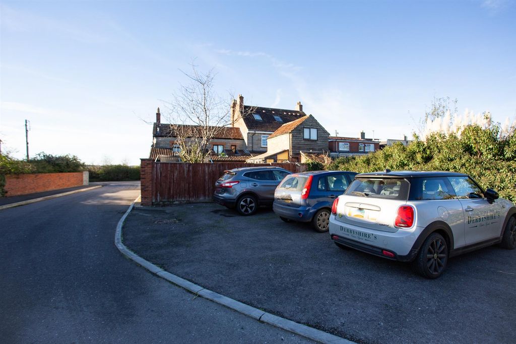 Property photo 2 of 11 Derb7593.Jpg