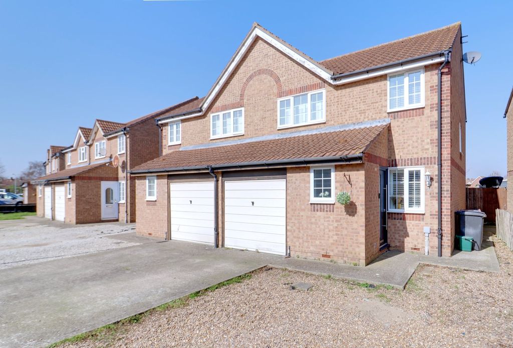 Property photo 1 of 20