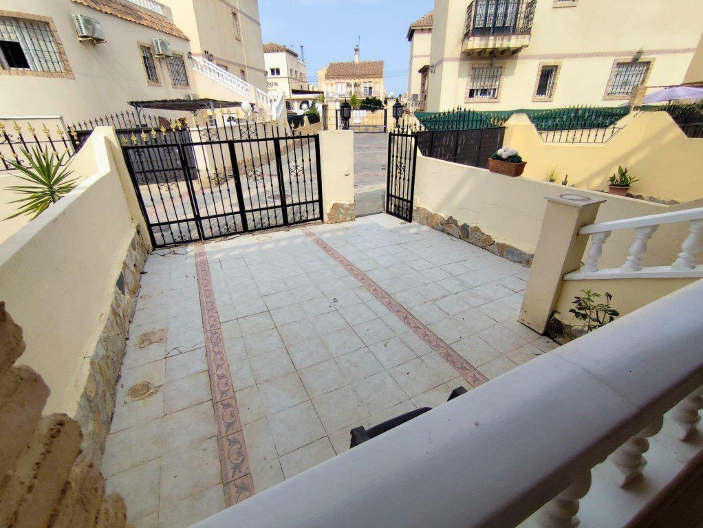 Property photo 3 of 9