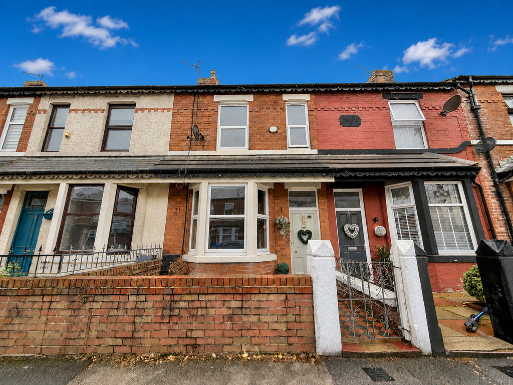 Property photo 1 of 18