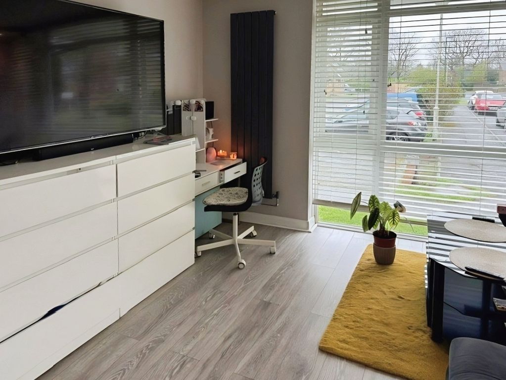 Property photo 2 of 7