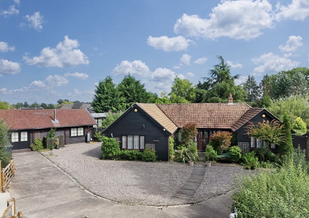 Property photo 1 of 47 3103661