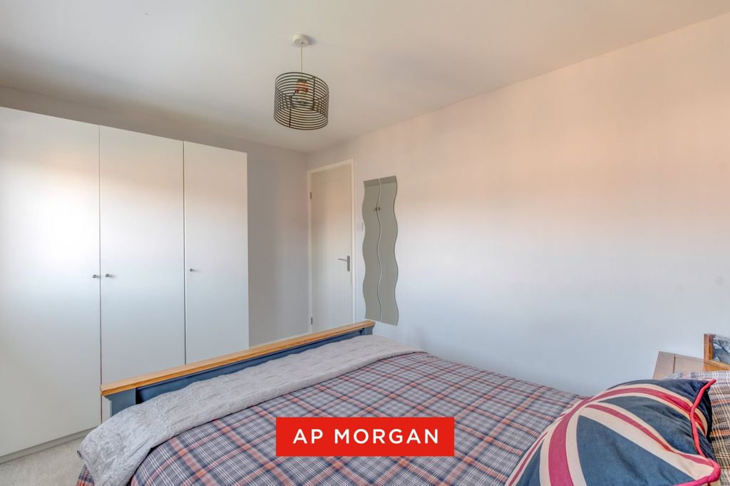 Property photo 3 of 16 Picture No. 05