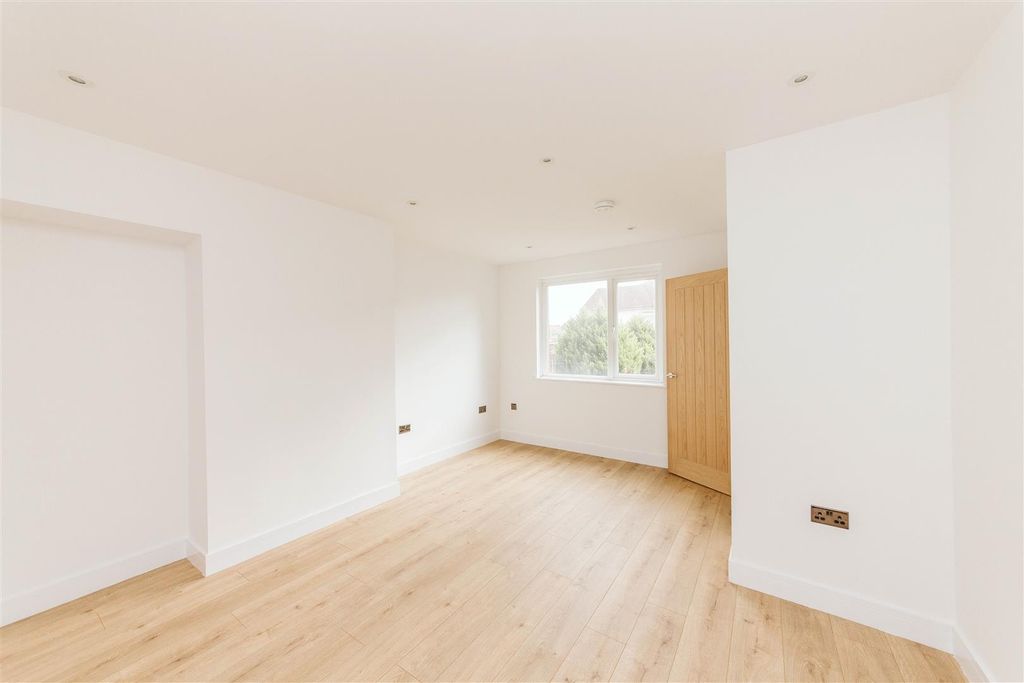 Property photo 2 of 19 Ks2B0949.Jpg