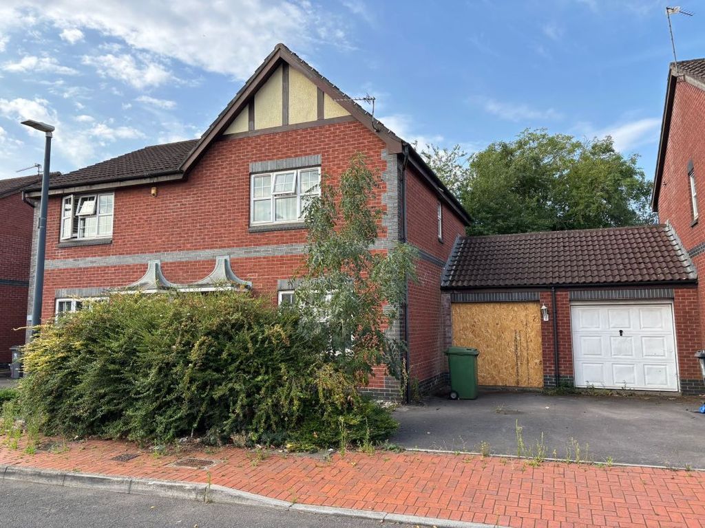 Property photo 1 of 3