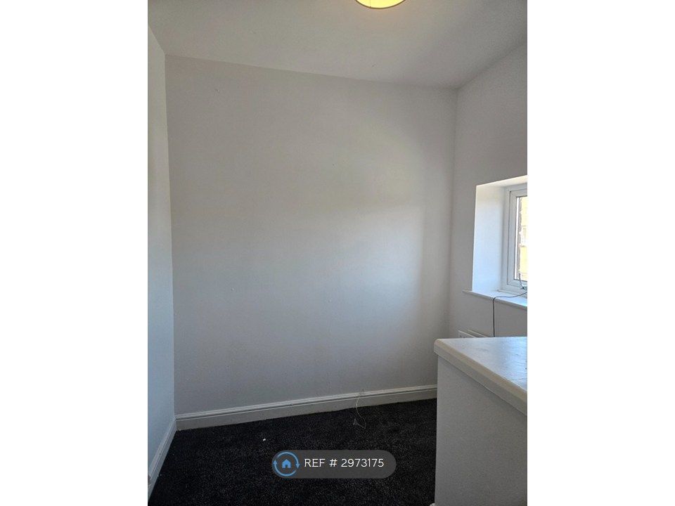 Property photo 3 of 3