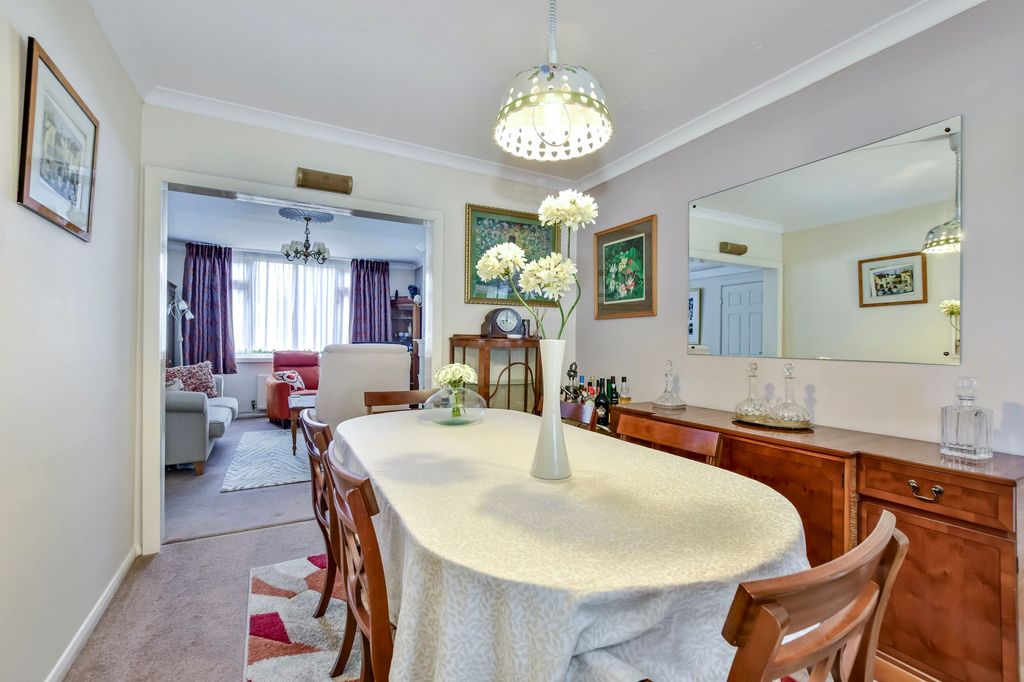 Additional image 7 of 3 bed semi-detached house for saleLangley Lane, Abbots Langley WD5