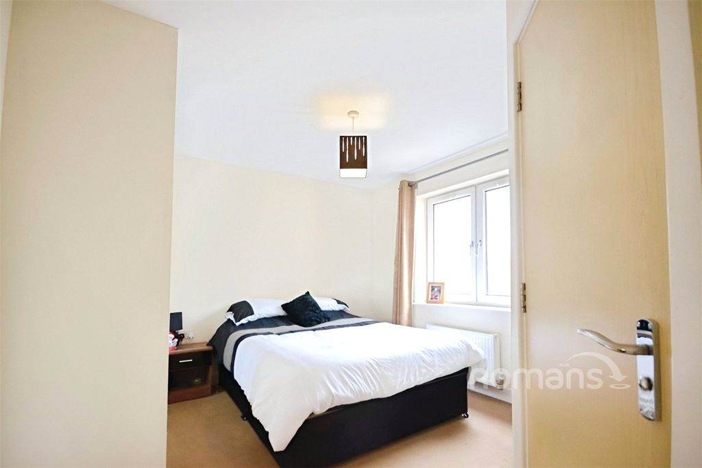 Property photo 3 of 6 Picture No. 10