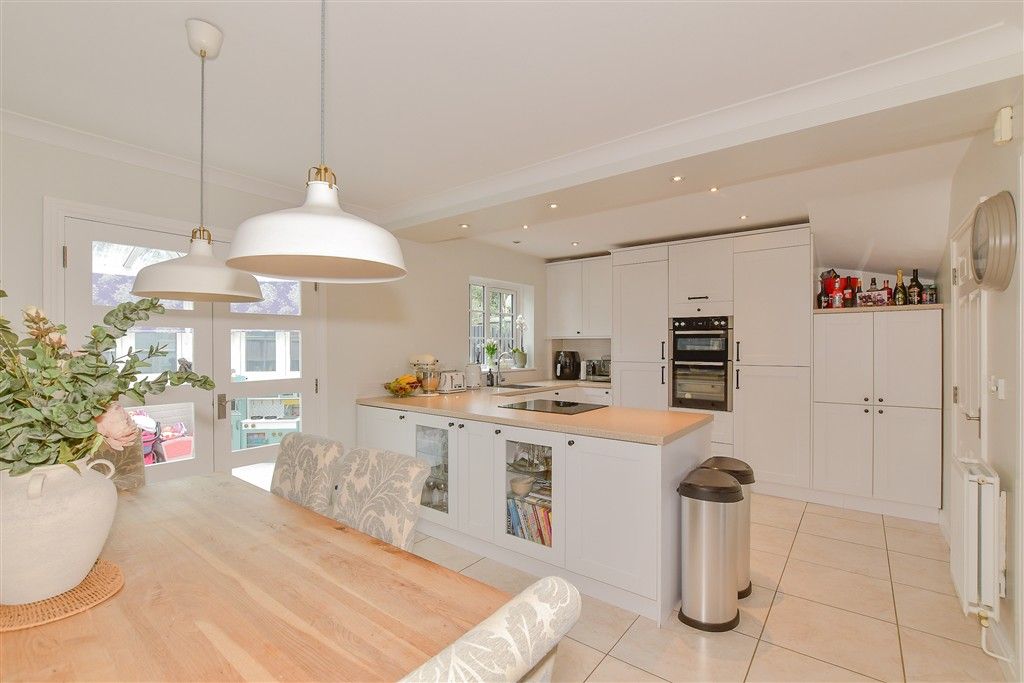 Property photo 2 of 17 Kitchen/ Diner