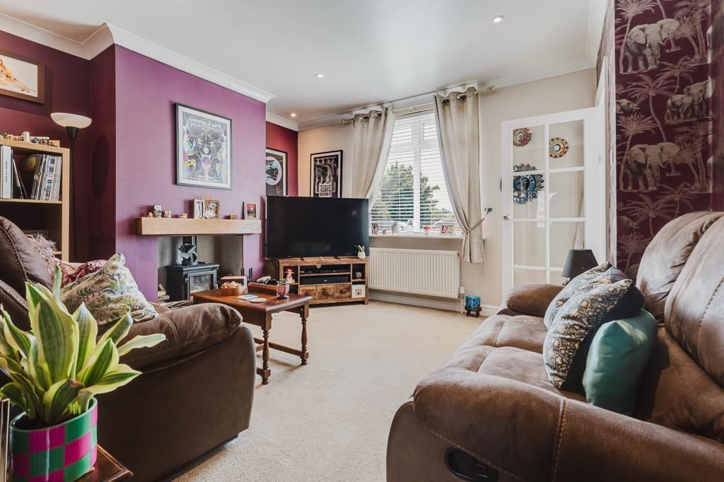 Property photo 2 of 29 21 Bird Street, Burton Latimer (3 Of 29).Jpg