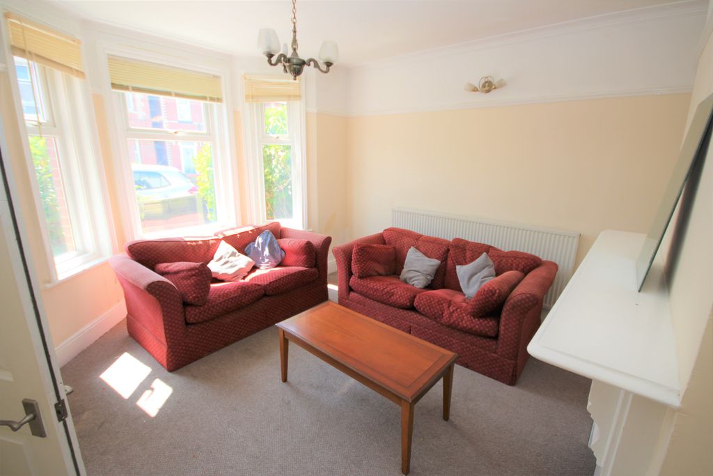 Property photo 3 of 14