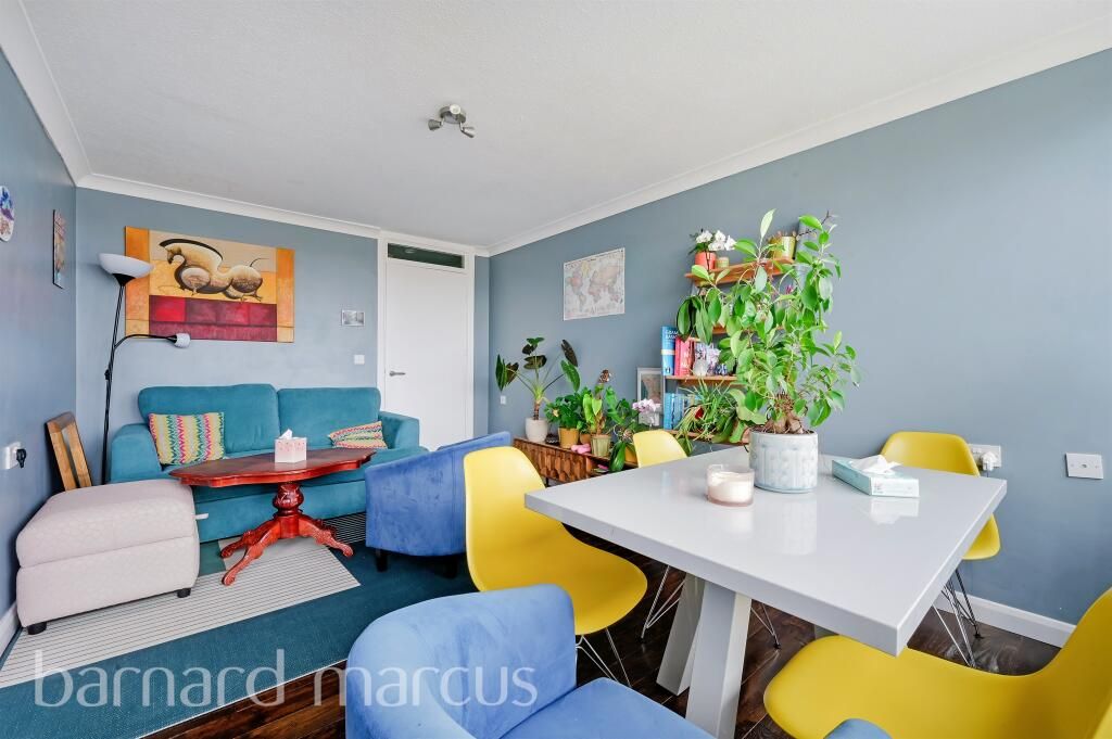 Property photo 2 of 11 Image