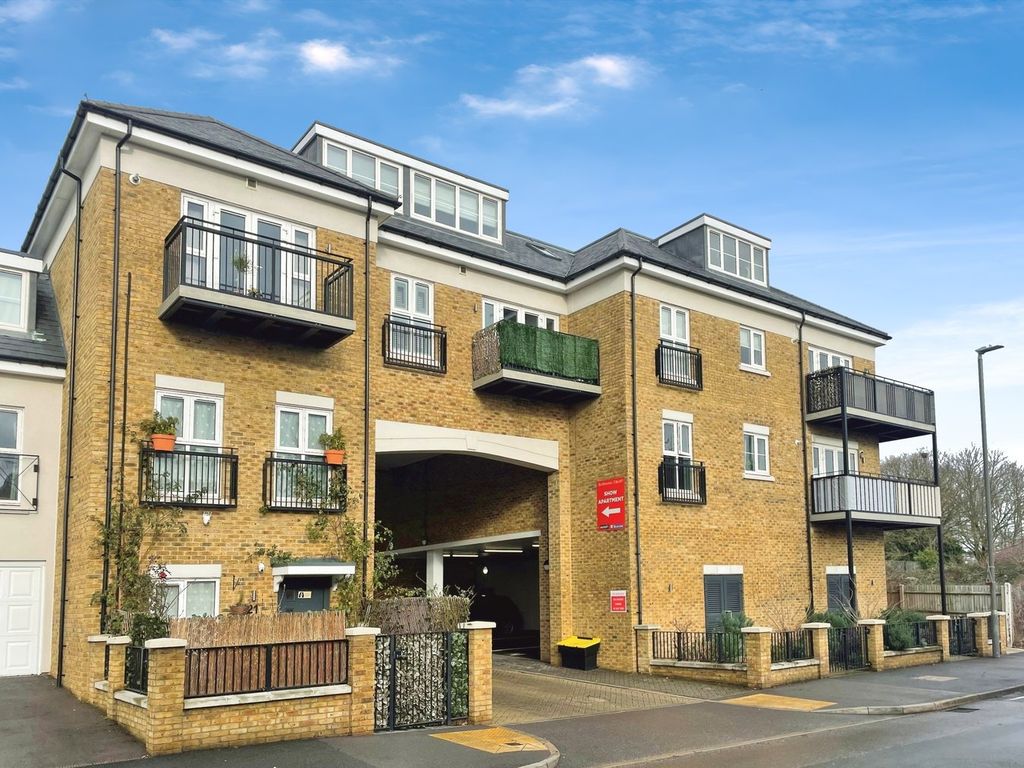 Property photo 1 of 14